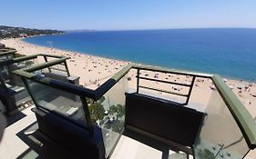 Apartamento vistas mar primera linea playa