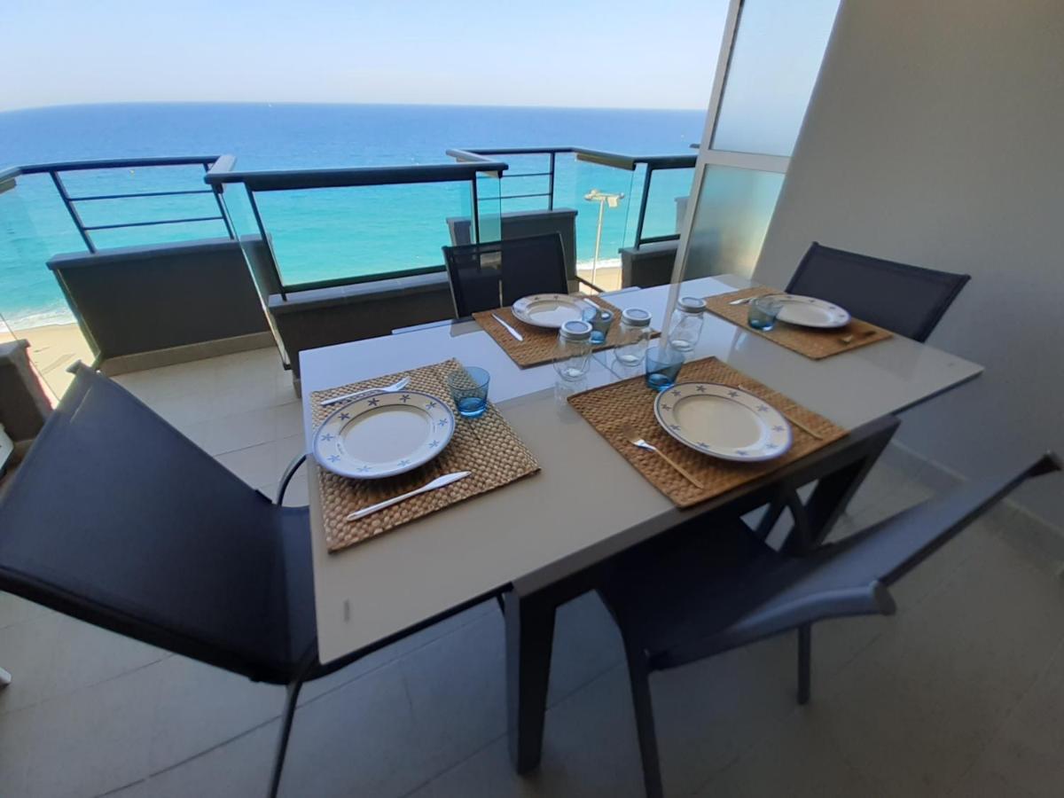 Apartamento vistas mar primera linea playa Platja d'Aro  Exterior foto