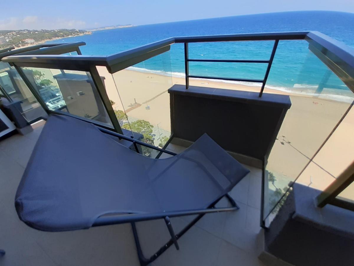 Apartamento vistas mar primera linea playa Platja d'Aro  Exterior foto